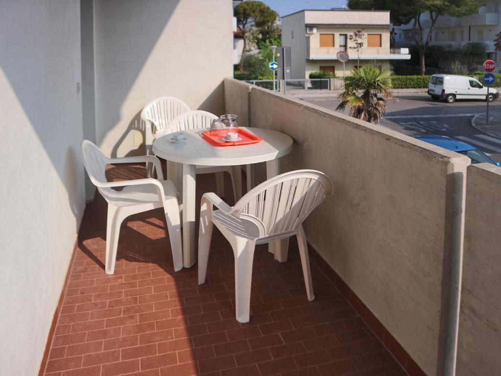 Vera Apartamento Lignano Sabbiadoro Exterior foto